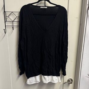 George Black V-Neck Sweater with White Trim XXXL